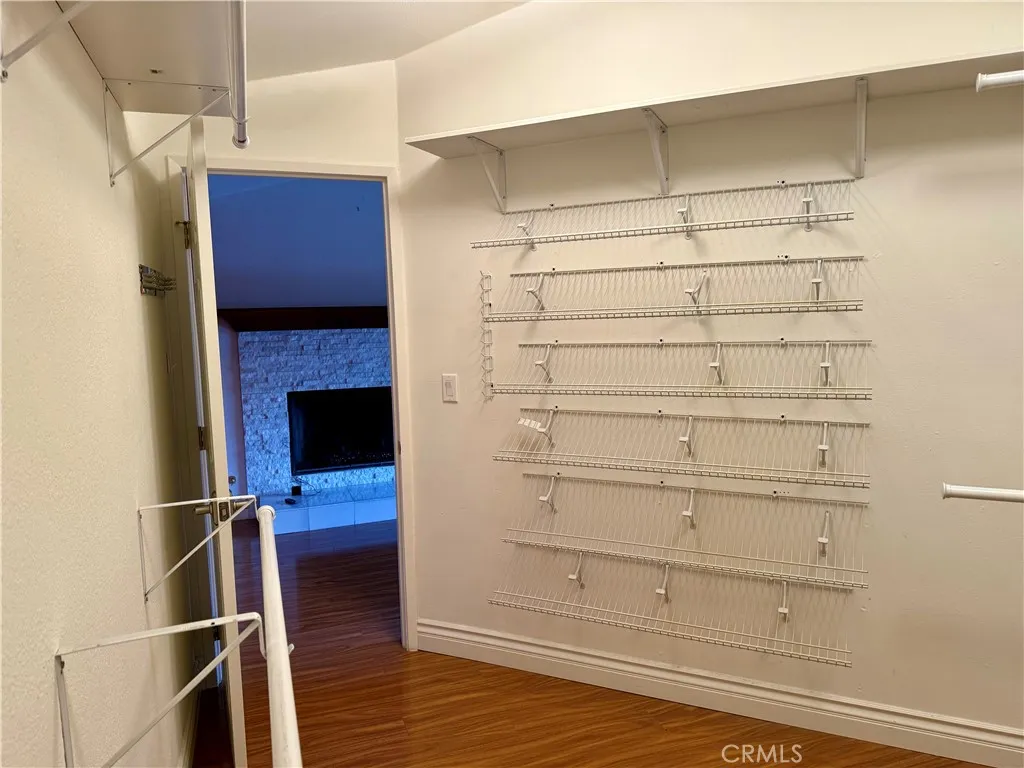 Additional image 41 of 22329 Kittridge St, Woodland Hills, CA 91303