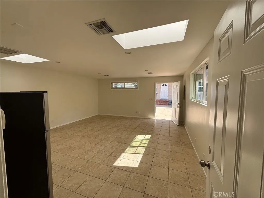 Additional image 52 of 21327 De La Osa Street, Woodland Hills, CA 91364