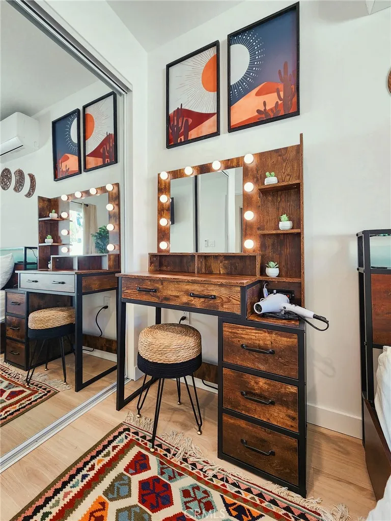 Additional image 23 of 22131 Bassett Street, Canoga Park, CA 91303