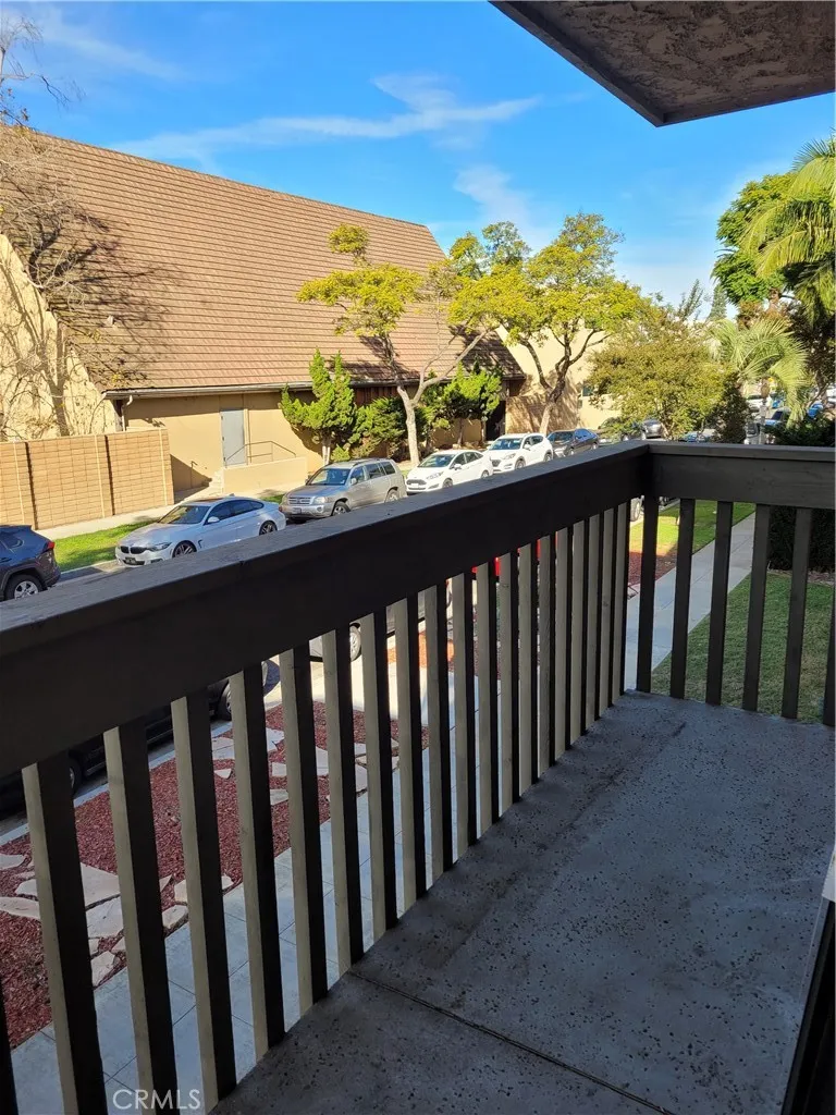 Additional image 61 of 4110 Elm Ave Unit 201, Long Beach, CA 90807