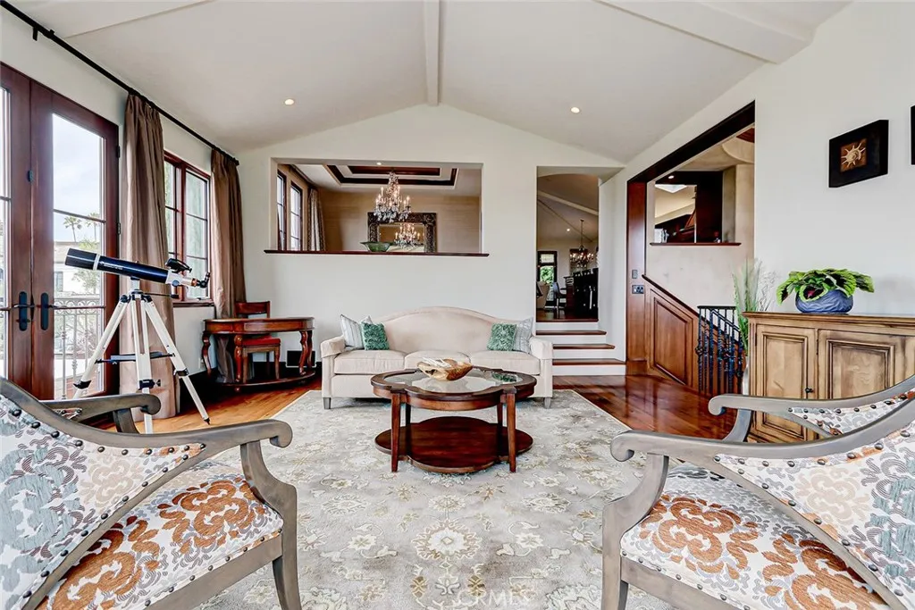 Additional image 75 of 853 6th, Manhattan Beach, CA 90266