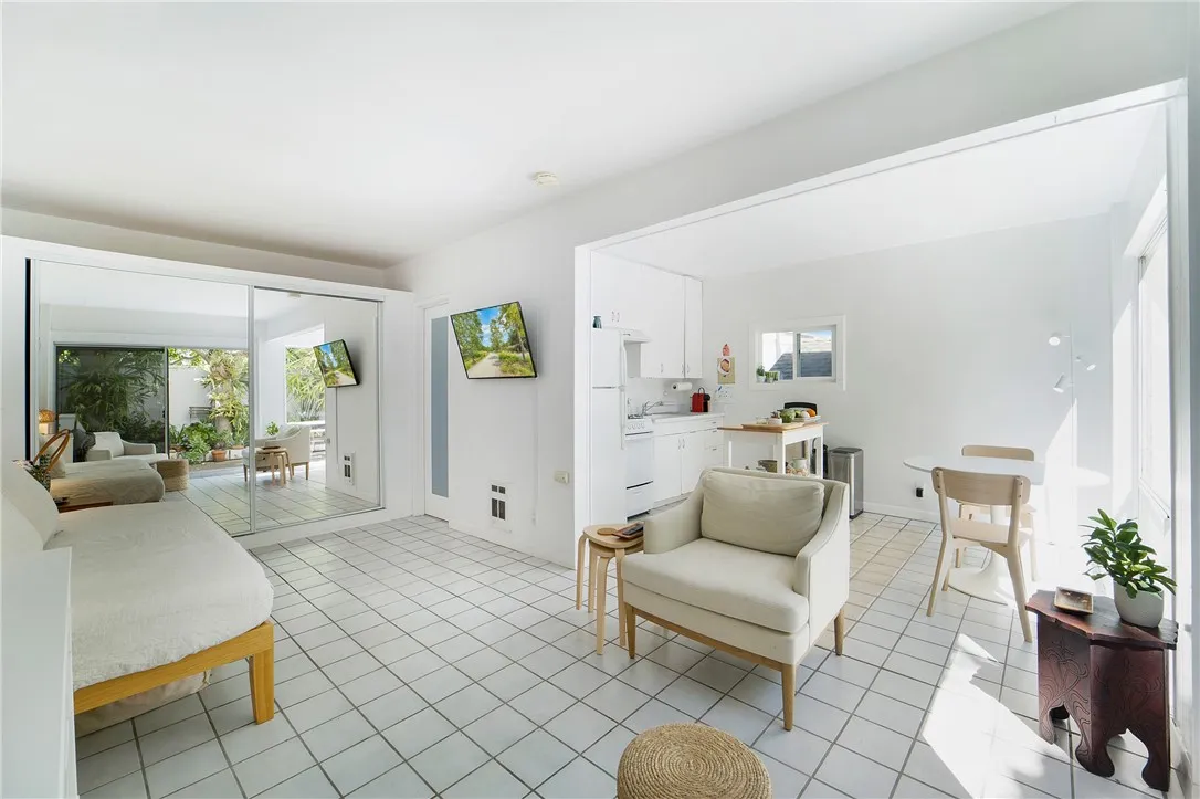 Additional image 17 of 1163 Glenneyre Street, Laguna Beach, CA 92651