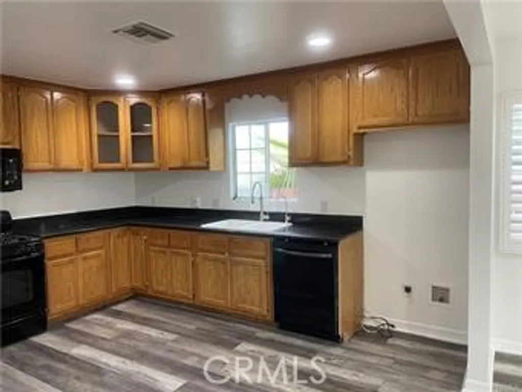 Additional image 10 of 22029 Covello, Canoga Park, CA 91303