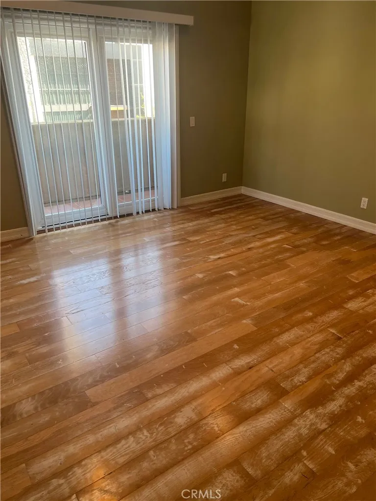 Additional image 80 of 121 21st St, Huntington Beach, CA 92648