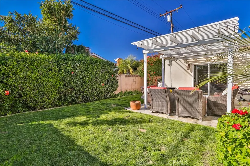 Additional image 58 of 15061 Drake Ln, Huntington Beach, CA 92647