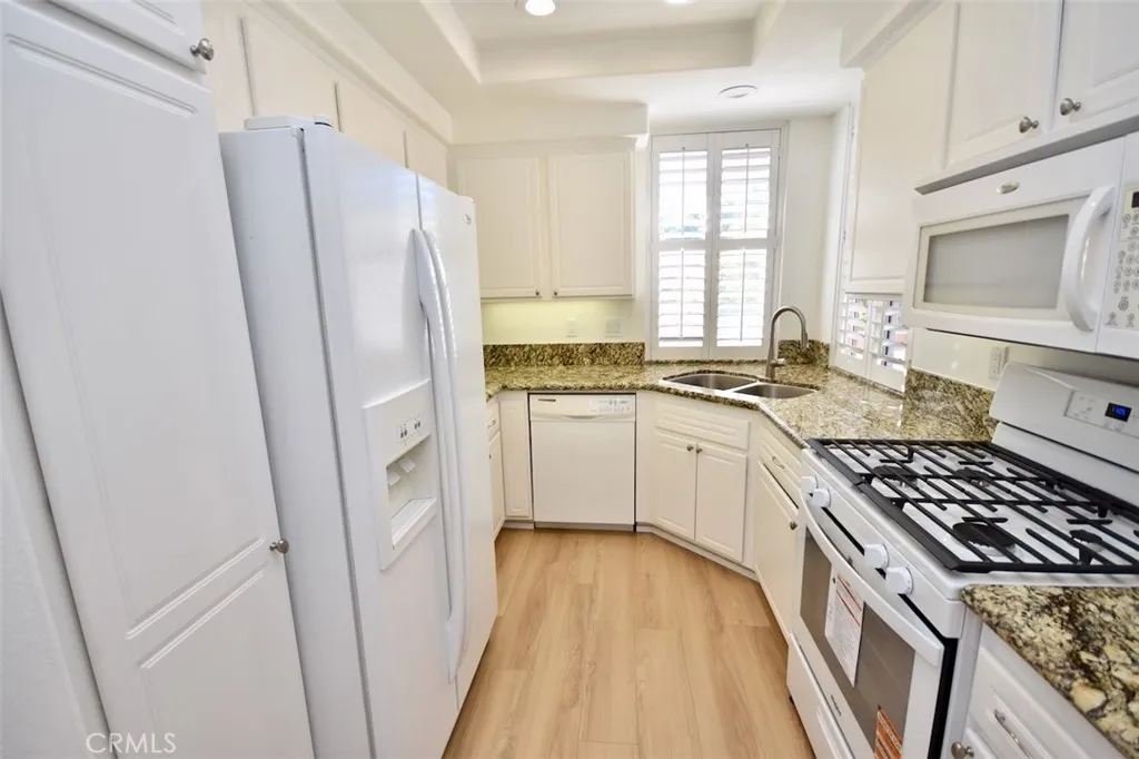 Additional image 16 of 405 Tropea Aisle, Irvine, CA 92606