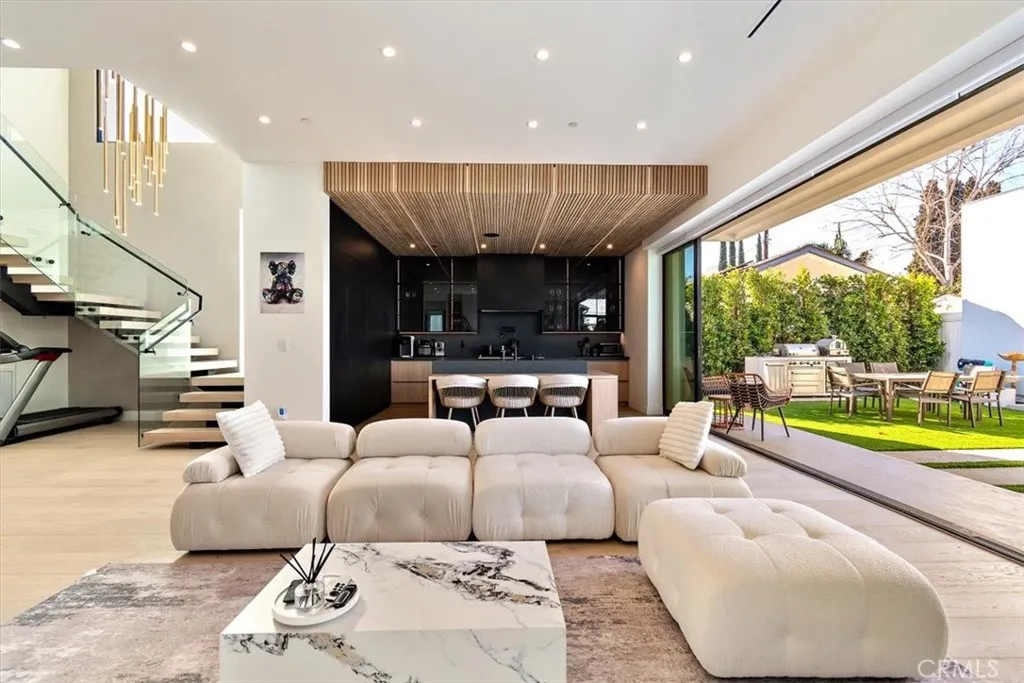 Additional image 2 of 5347 Natick Avenue, Sherman Oaks, CA 91411