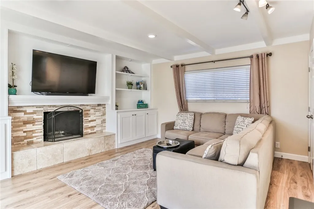 Additional image 9 of 15061 Drake Ln, Huntington Beach, CA 92647