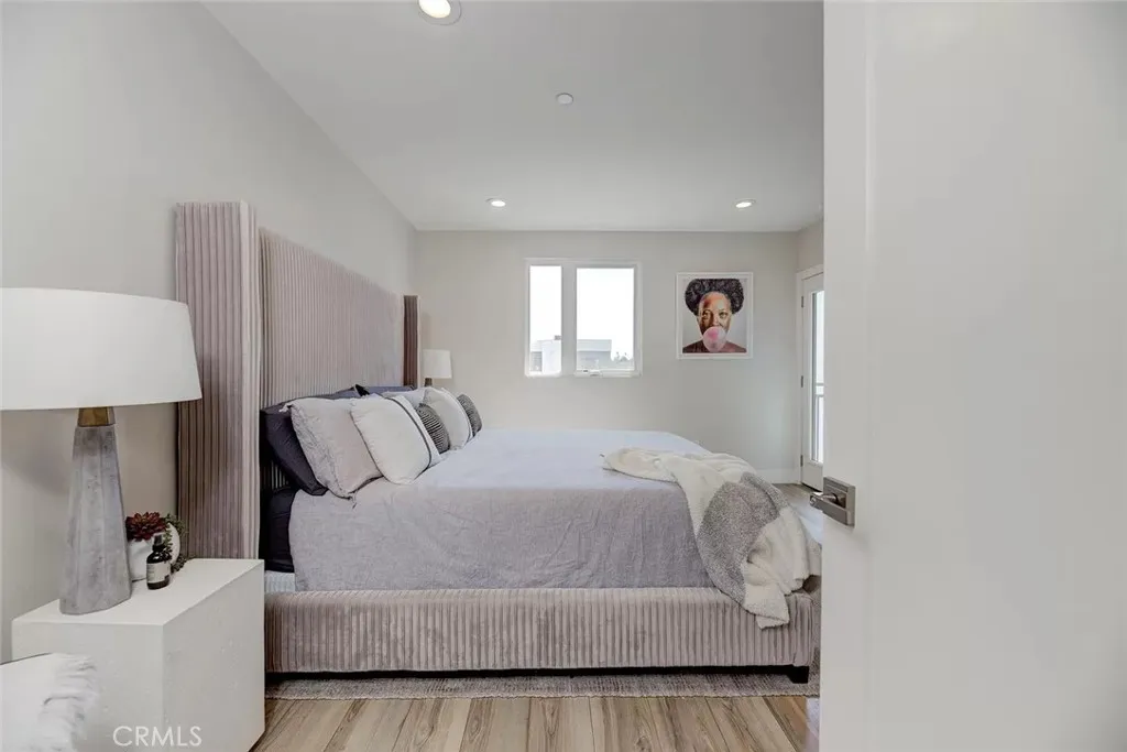 Additional image 30 of 2153 S West View Street, Los Angeles, CA 90016