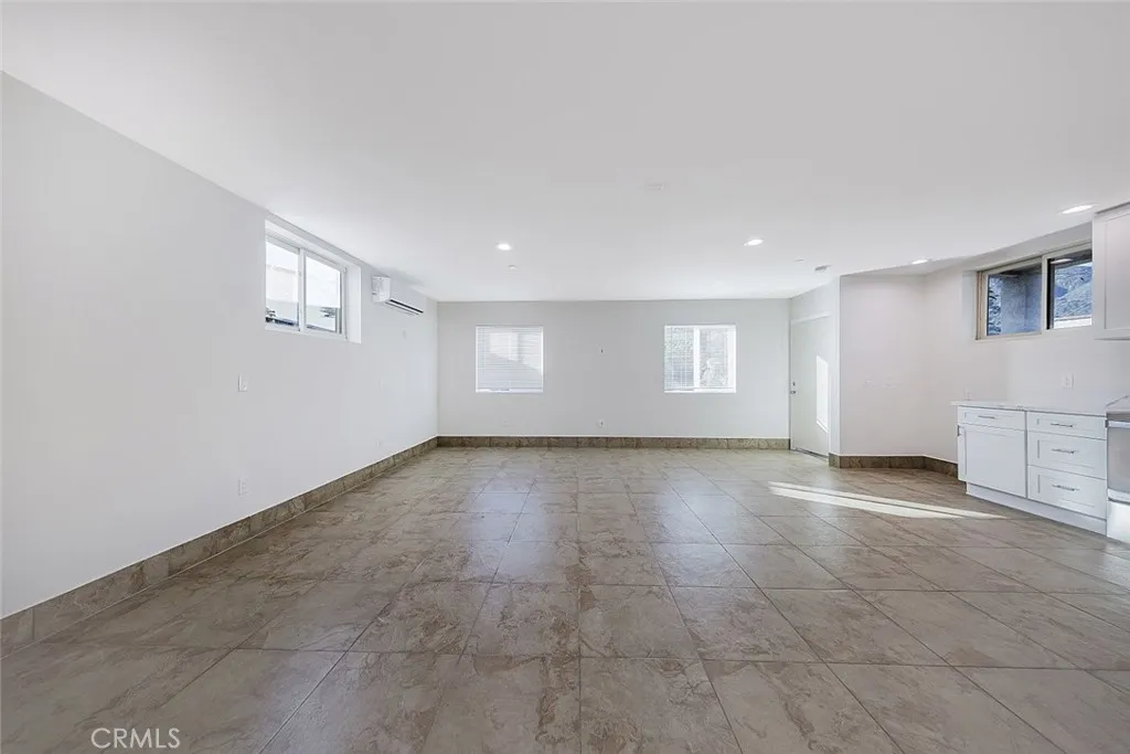 Additional image 11 of 2954 Hermosa Avenue Unit A, La Crescenta, CA 91214