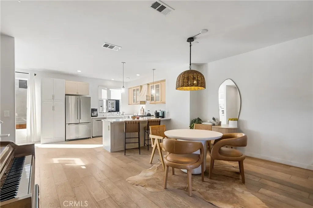 Additional image 5 of 2581 Arvia #3, Los Angeles, CA 90065