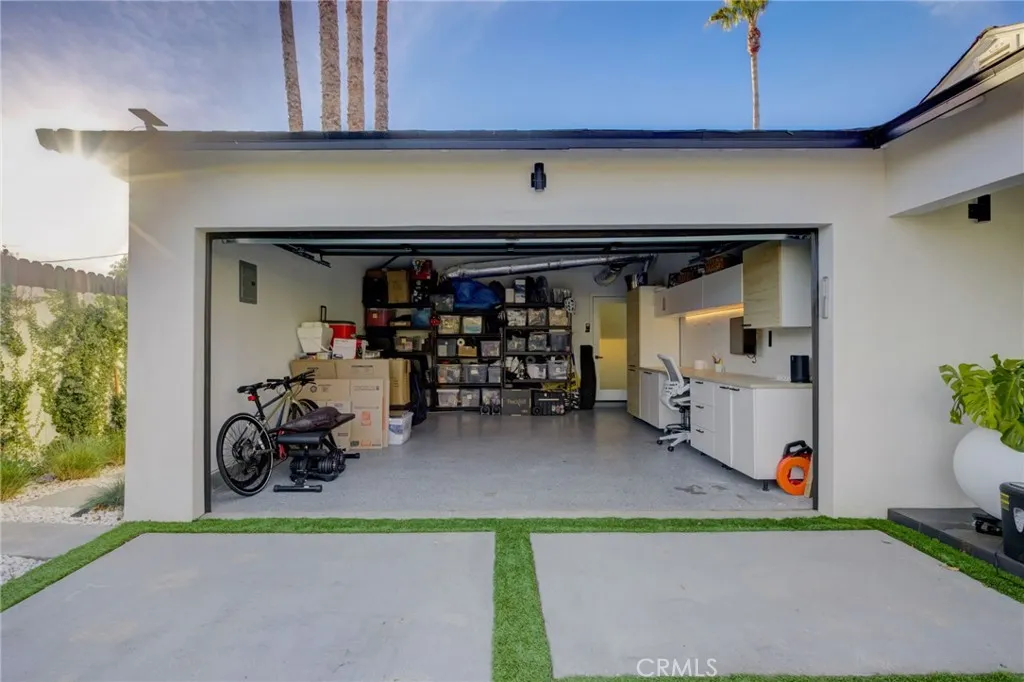 Additional image 142 of 8161 Encino Avenue, Northridge, CA 91325