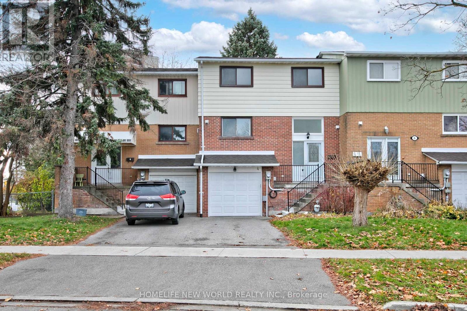 4 GLEN SPRINGS DRIVE|Toronto (L'Amoreaux), Ontario M1W1X8