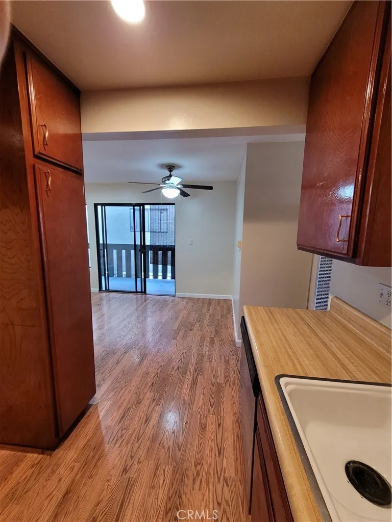 Additional image 51 of 4110 Elm Ave Unit 201, Long Beach, CA 90807