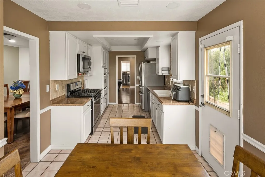 Additional image 94 of 7233 Bel Air St, Corona, CA 92881