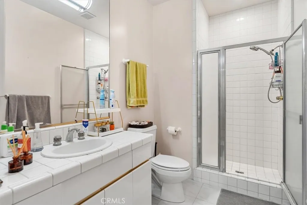 Additional image 34 of 723 S Broadway, Redondo Beach, CA 90277