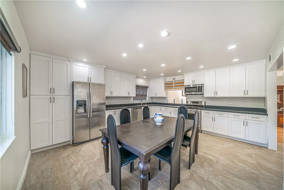 Additional image 47 of 23230 Ladrillo, Woodland Hills, CA 91367