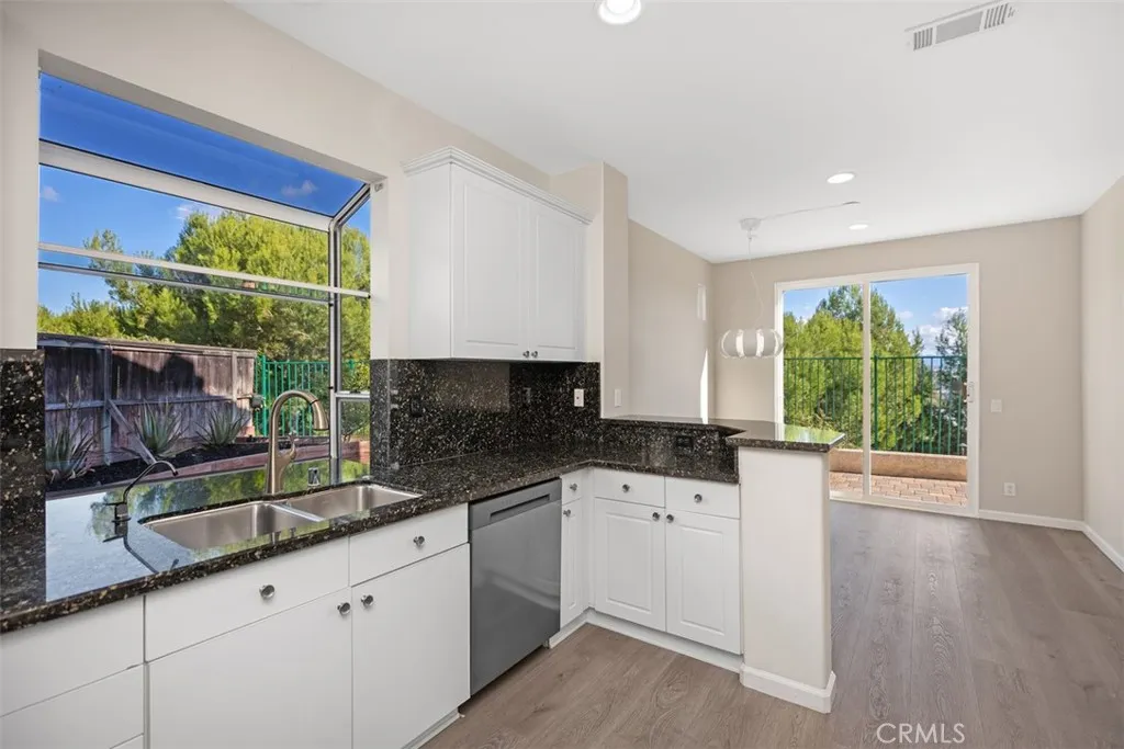 Additional image 13 of 22 Rue Du Chateau, Aliso Viejo, CA 92656