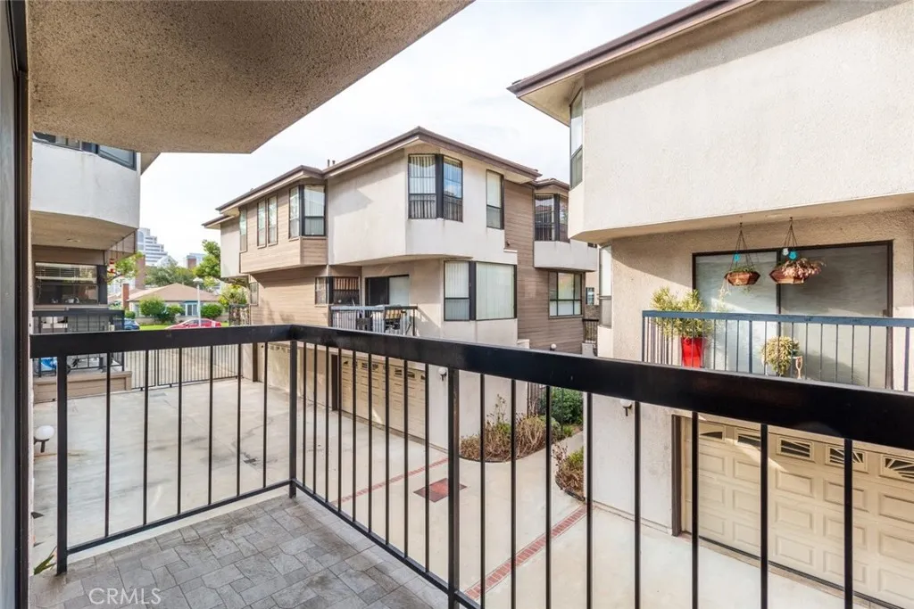 Additional image 29 of 514 N Isabel Street Unit C, Glendale, CA 91206