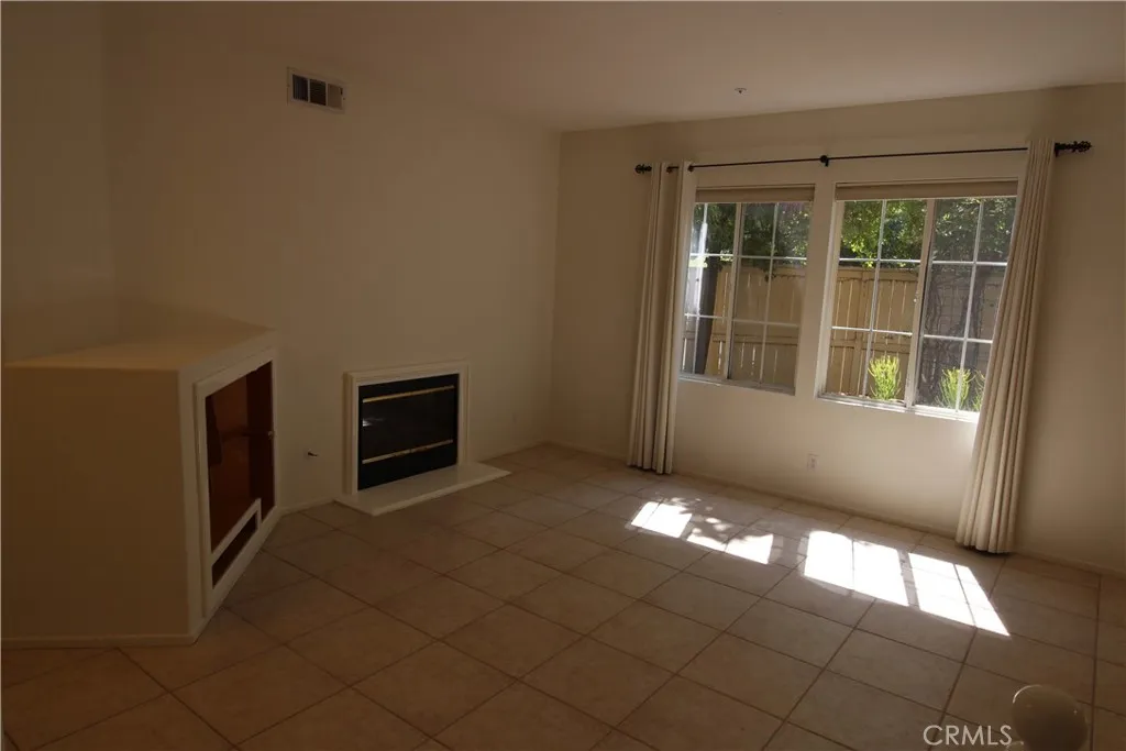 Additional image 6 of 145 Islington, Irvine, CA 92620