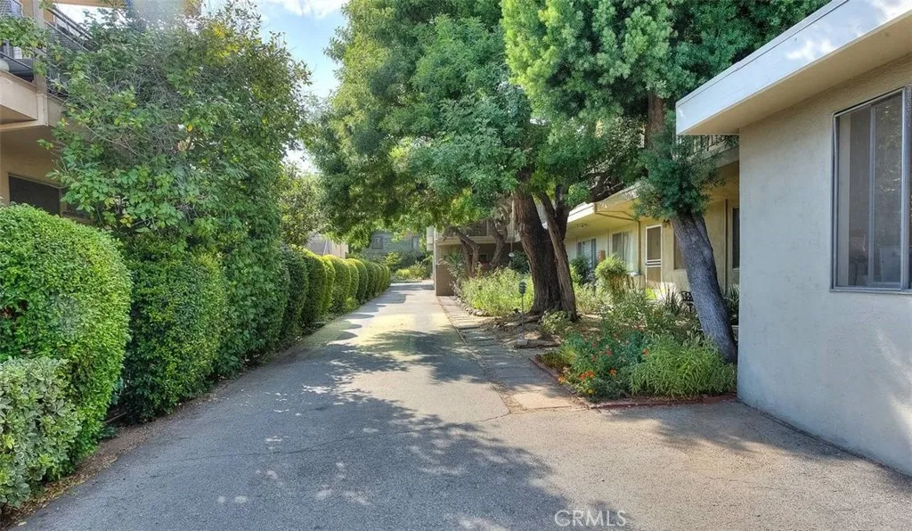 Additional image 36 of 504 S Euclid Avenue Unit 5, Pasadena, CA 91101