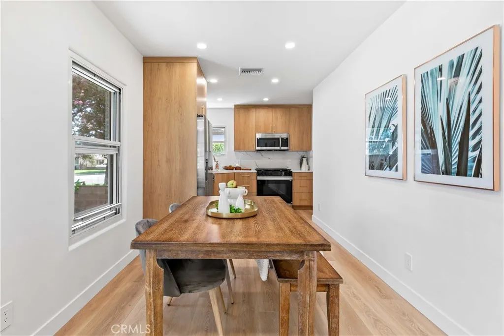 Additional image 36 of 2105 N Pass Ave, Burbank, CA 91505