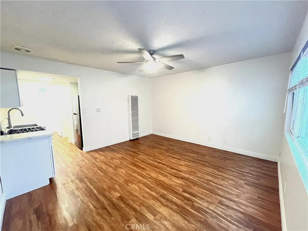 Additional image 6 of 12926 Doty Avenue Unit 10, Hawthorne, CA 90250