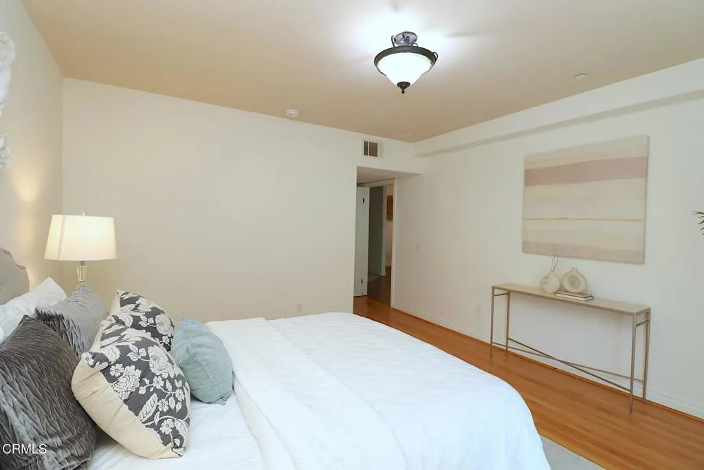 Additional image 17 of 3855 Ingraham Street Unit 204, Los Angeles, CA 90005