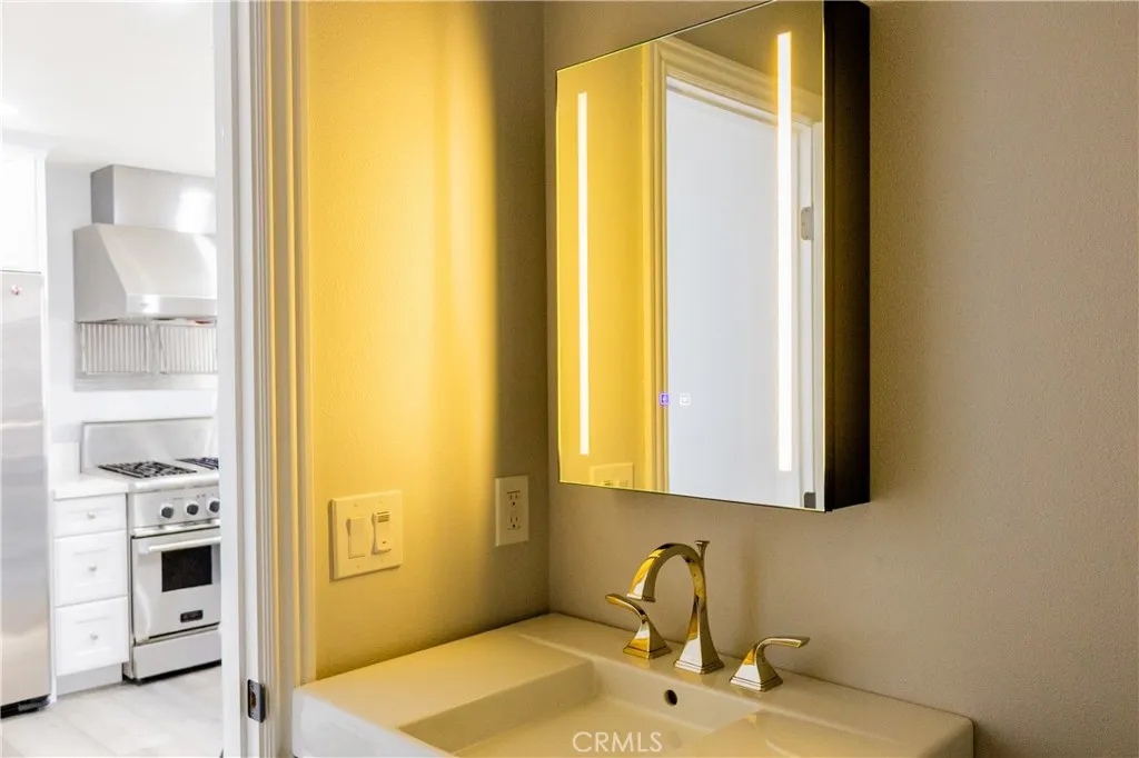 Additional image 19 of 536 Short St Unit C, Inglewood, CA 90302