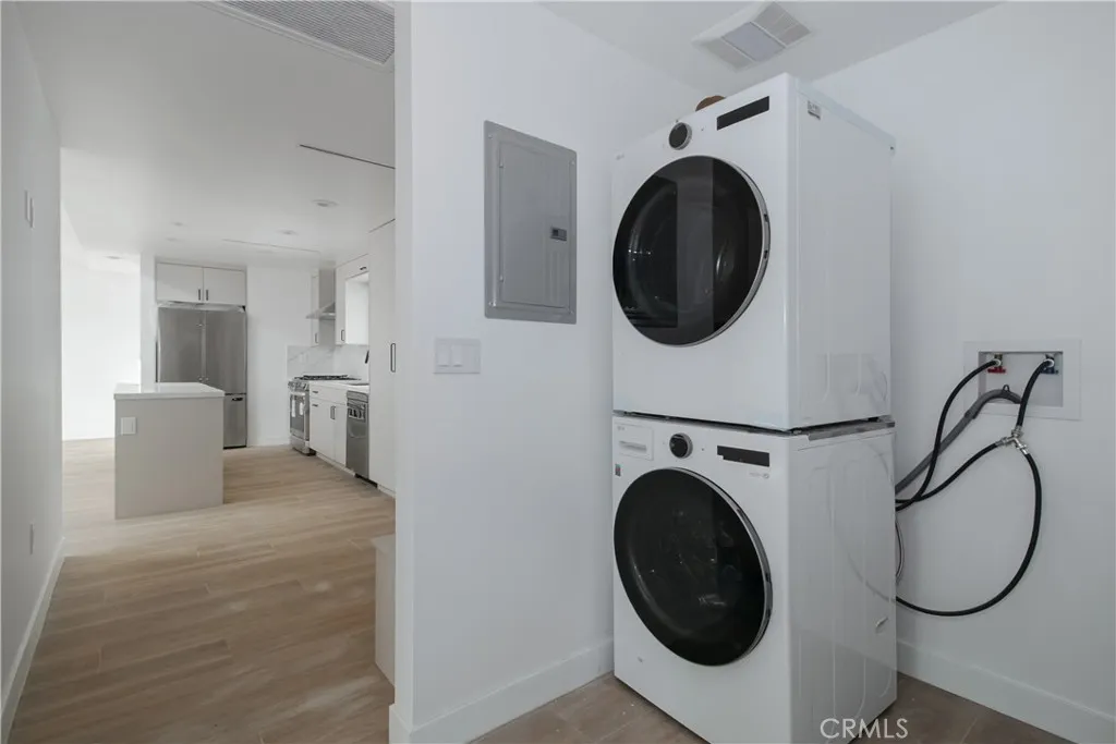 Additional image 7 of 8141 Hazeltine, Panorama City, CA 91402