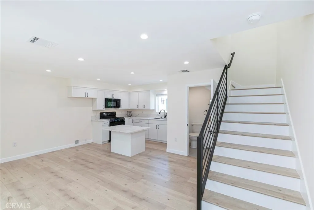 Additional image 7 of 15849 Malden Street, North Hills, CA 91343