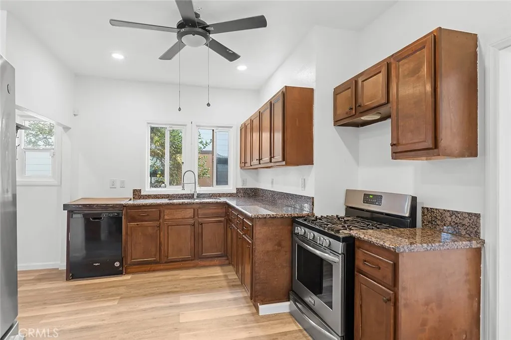 Additional image 40 of 1339 W Temple Street, Echo Park, CA 90026