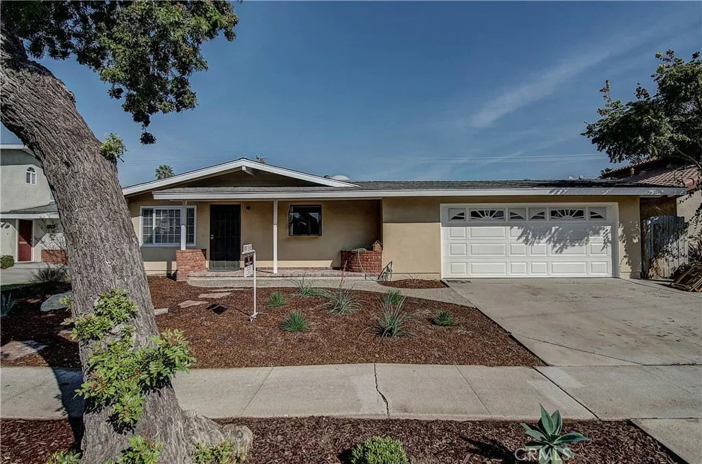 270 Joann St, Costa Mesa, CA 92626