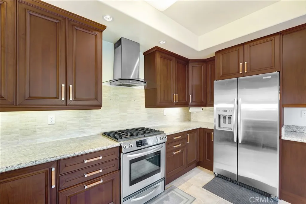 Additional image 9 of 11323 Huston St Unit 11, North Hollywood, CA 91601