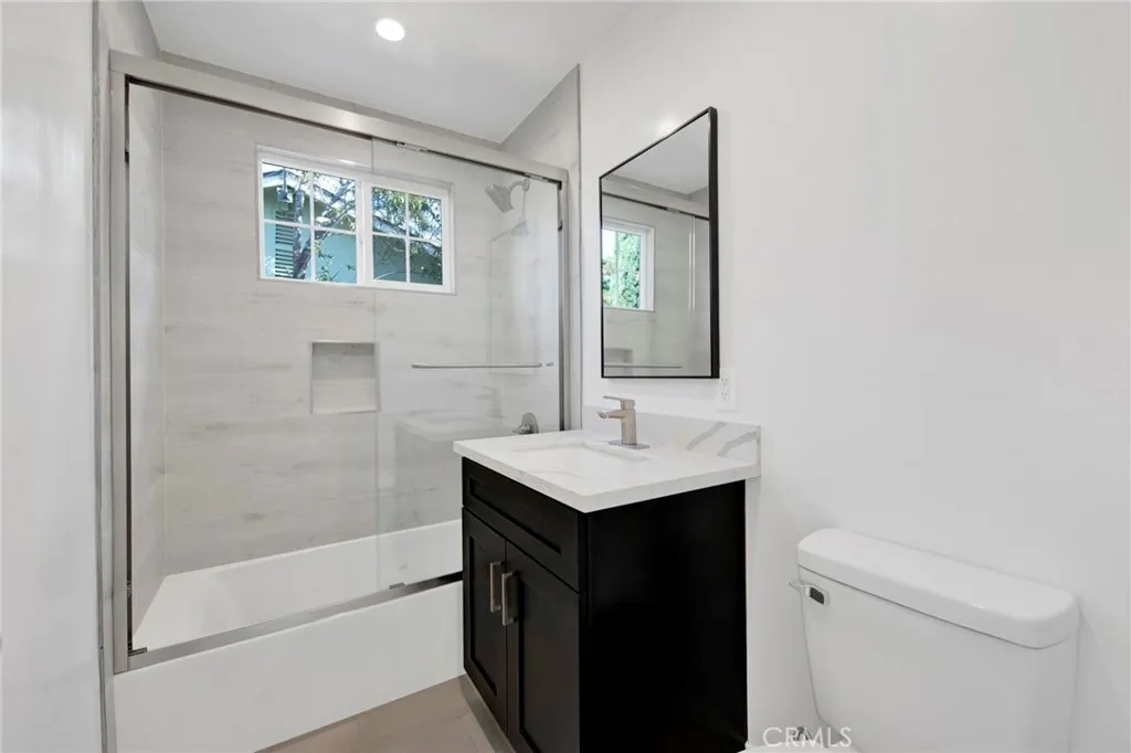 Additional image 25 of 22540 Roscoe Boulevard, West Hills, CA 91304