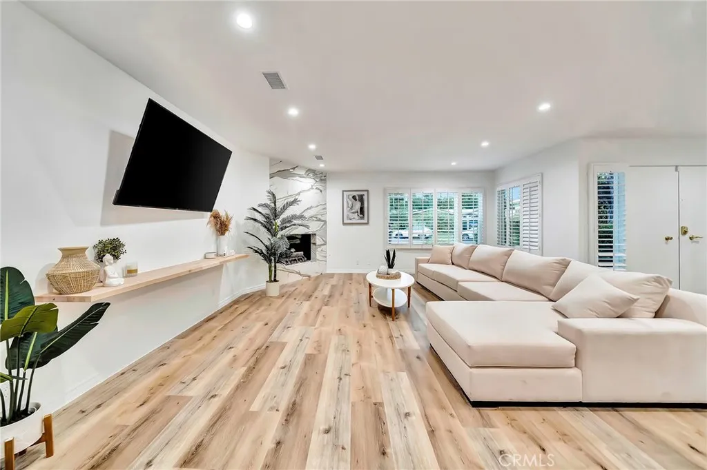 Additional image 24 of 16127 Hartsook Street, Encino, CA 91436