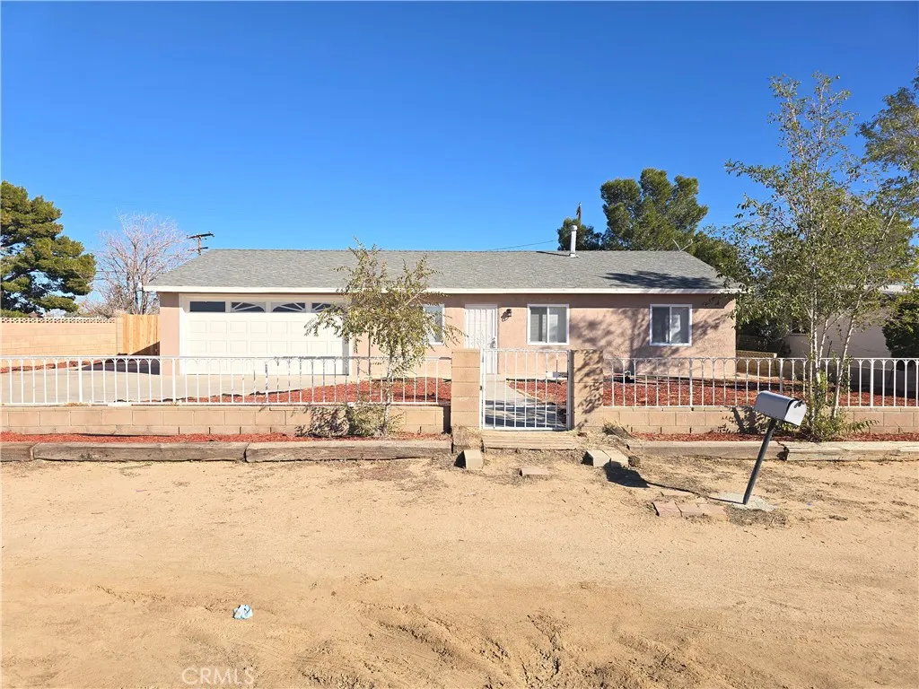 Additional image 18 of 8651 S Loop, California City, CA 93505