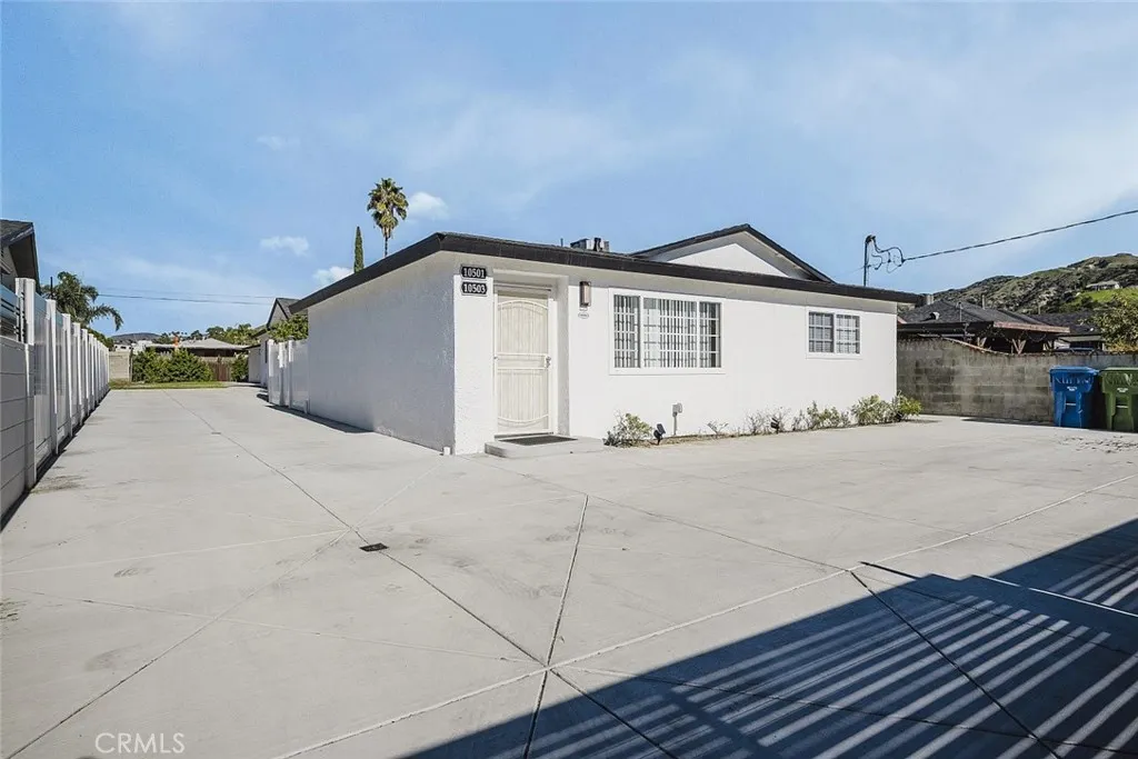 Additional image 5 of 10501 Cantara Street, Sun Valley, CA 91352