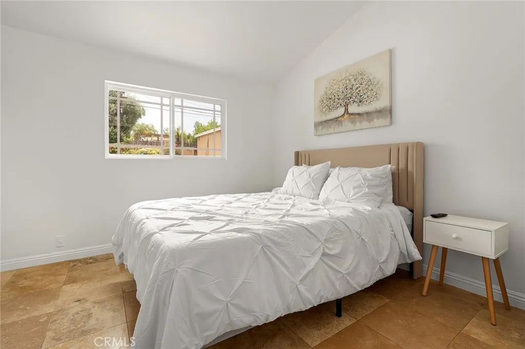 Additional image 38 of 20300 Oxnard, Woodland Hills, CA 91367