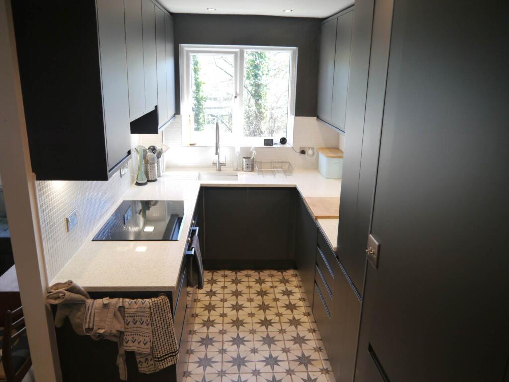 Additional image 8 of Newlands, Old Hertford Road