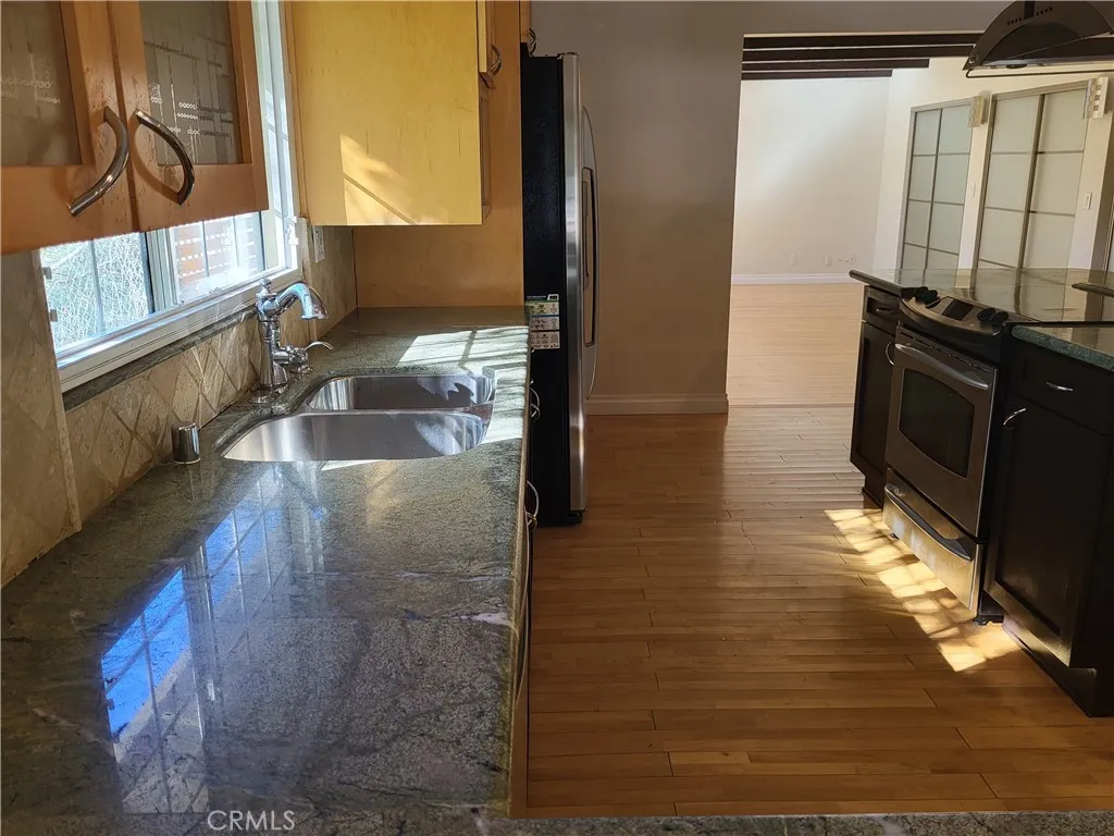 Additional image 27 of 5700 Kelvin, Woodland Hills, CA 91367