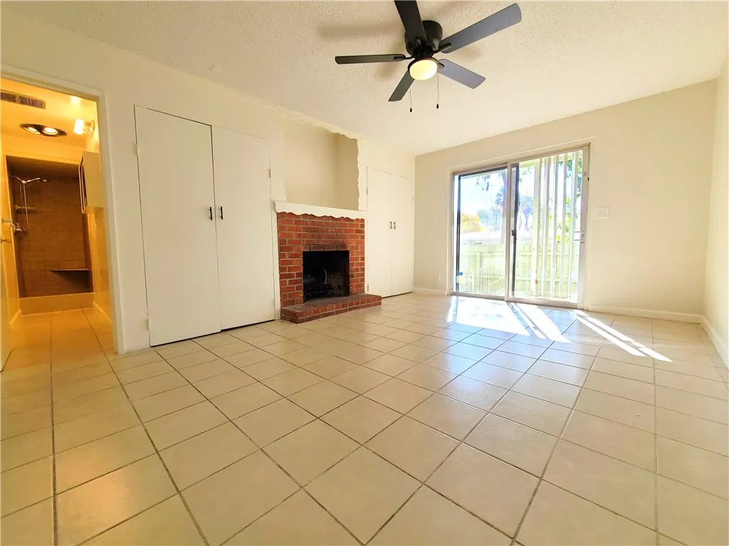 Additional image 9 of 3891 Locust Street, Riverside, CA 92501