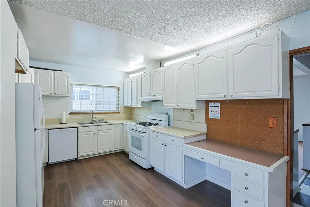 Additional image 19 of 695 N Milford St, Orange, CA 92867