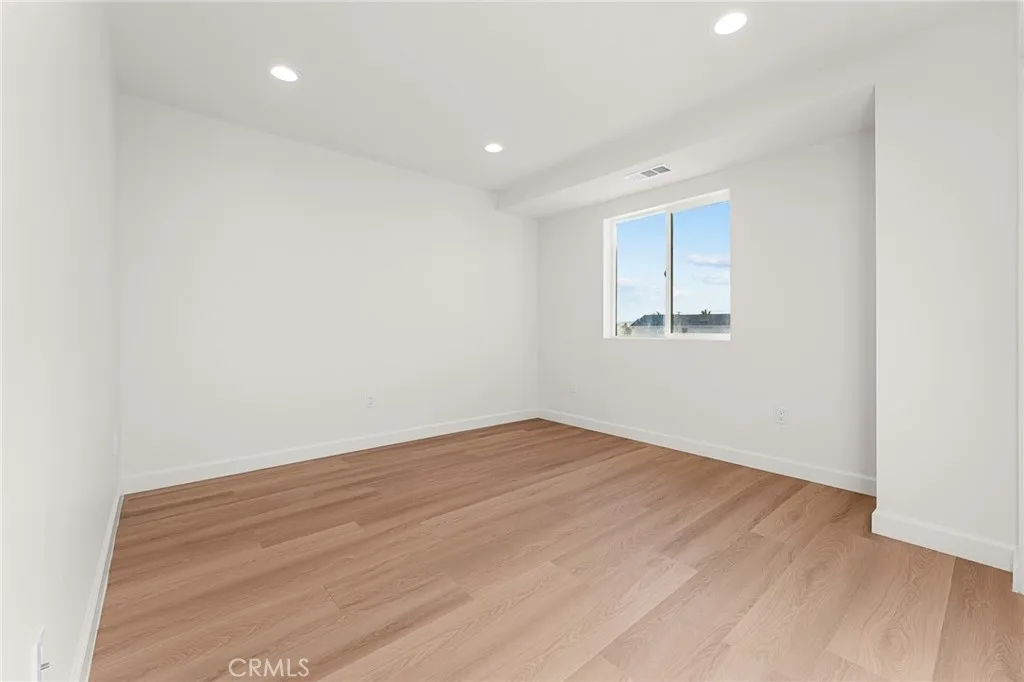 Additional image 65 of 902 W Hert Street, Colton, CA 92324