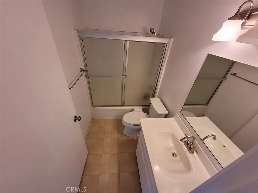 Additional image 32 of 4110 Elm Ave Unit 201, Long Beach, CA 90807