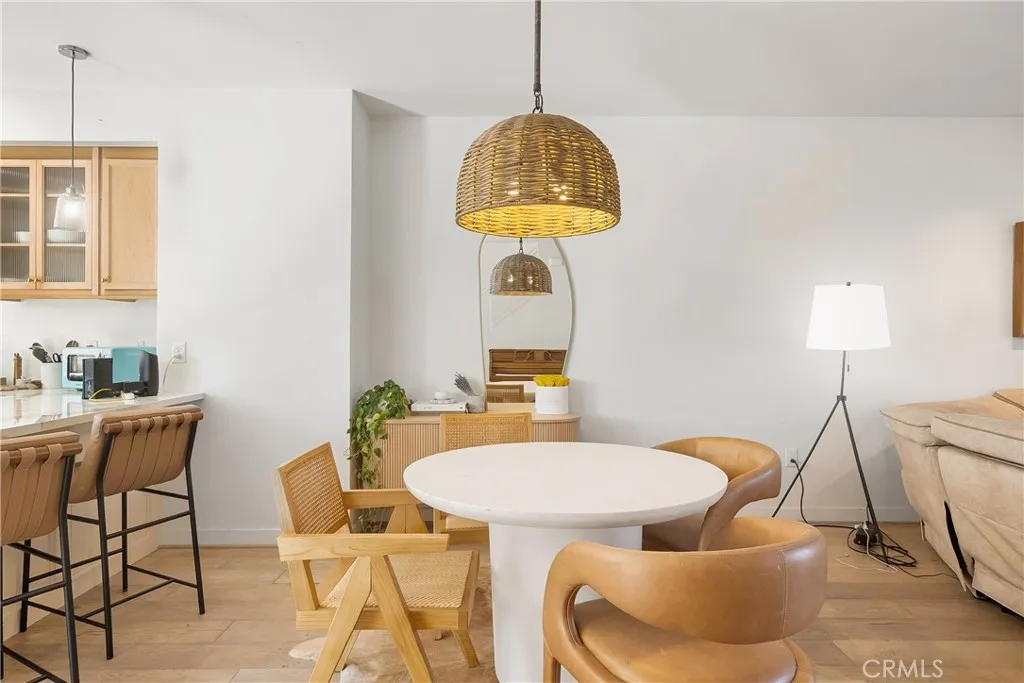 Additional image 17 of 2581 Arvia #3, Los Angeles, CA 90065