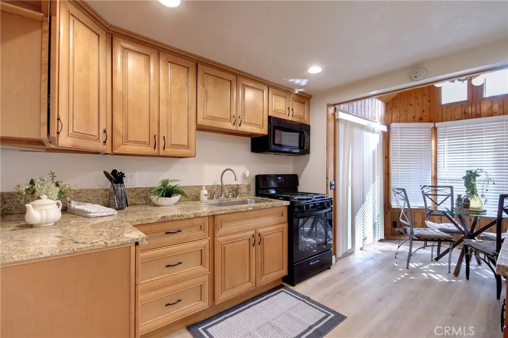 Additional image 38 of 430 E Country Club Boulevard, Big Bear, CA 92314