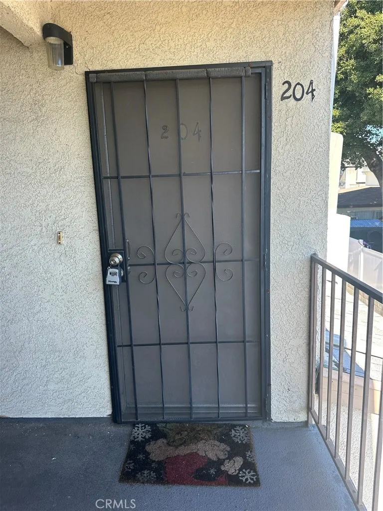 Additional image 17 of 221 W Linda Vista Ave Unit 204, Alhambra, CA 91801