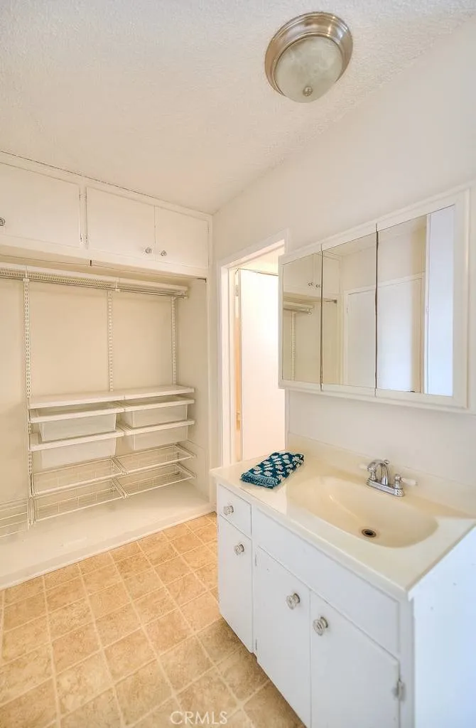 Additional image 58 of 504 S Euclid Avenue Unit 5, Pasadena, CA 91101