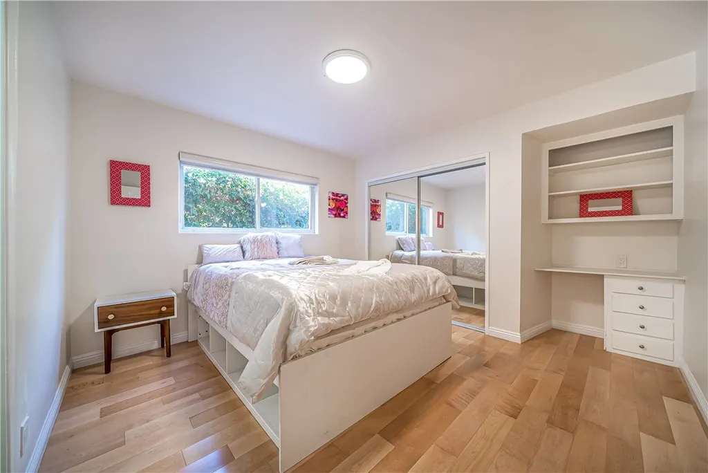 Additional image 35 of 23230 Ladrillo, Woodland Hills, CA 91367